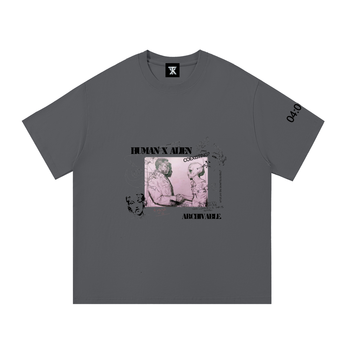 "Human vs Alien" Essential Cotton T-Shirt ODMPOD