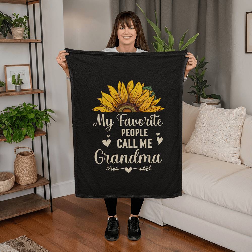 My Favorite People Call Me Grandma – Coral Fleece Blanket - Teedubb Xsclusive